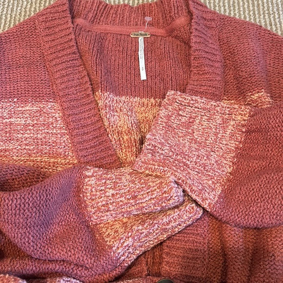 NWT FREE PEOPLE southport beach cardigan in blushes combo oversized small - Picture 14 of 15